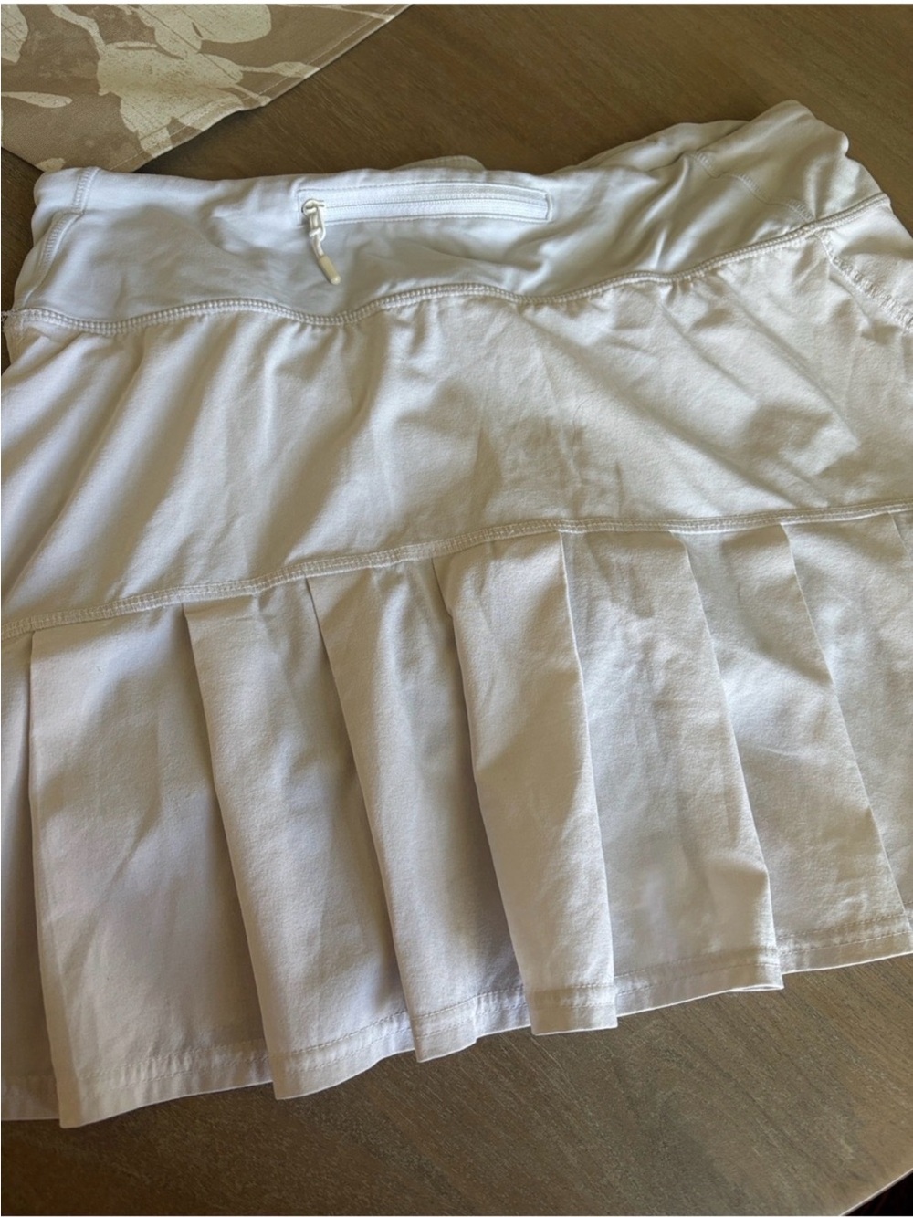 lululemon athletica White Tennis Skirt - Picture 4 of 8